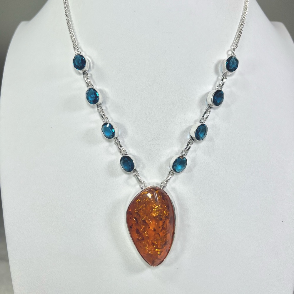 Amber 925 Large Stone Necklace